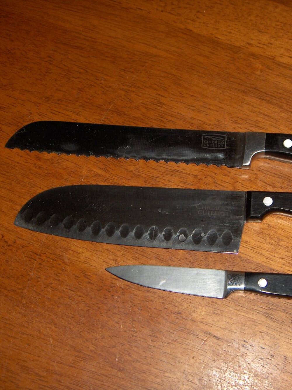 Chicago Cutlery Knives. Santoku, Bread Knife, and Paring